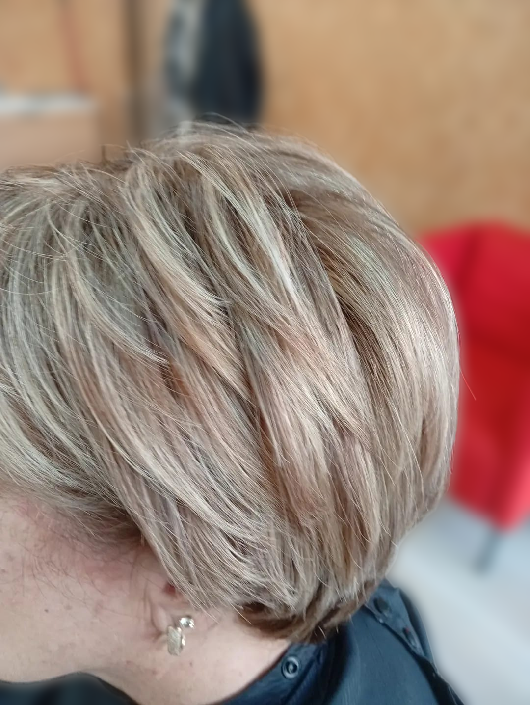 עיצוב והתאמת תספורות ותסרוקות